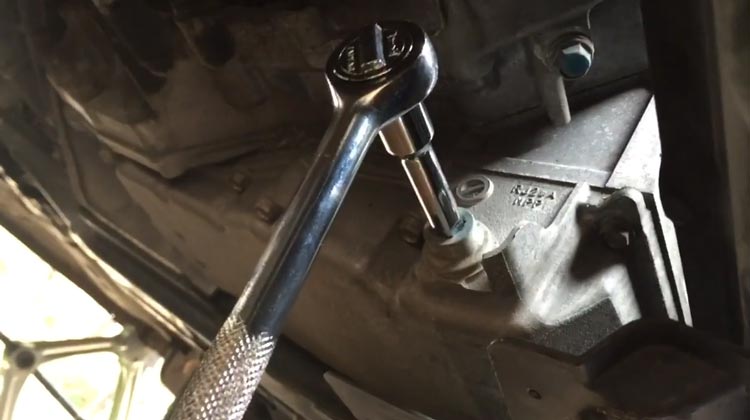 How To Loosen Stuck Oil Drain Plug