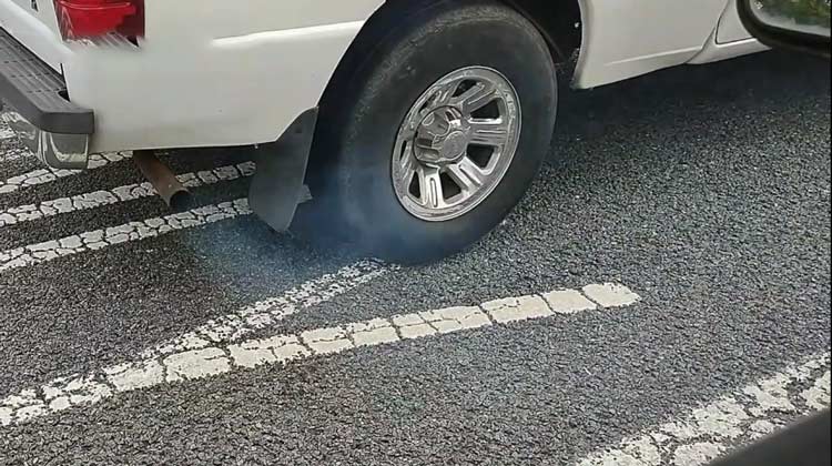 Causes of White Smoke Coming From Exhaust