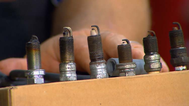 Cause of a Car Hesitates To Start - Faulty Spark Plugs