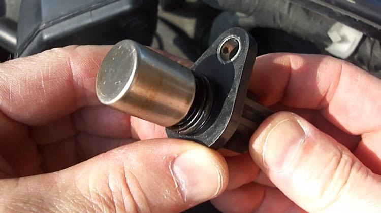 Symptoms of a Bad Camshaft Position Sensor