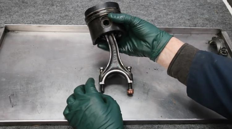 Symptoms of a Bent Connecting Rod